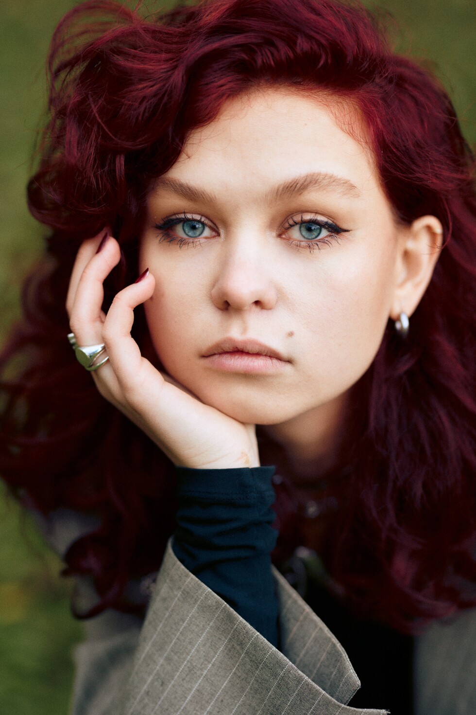 Õunaaia ülikonnaportreed