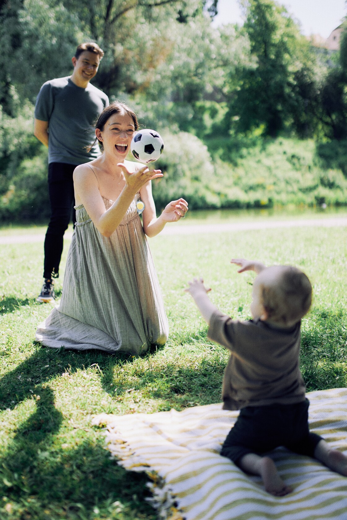 Perepildistamine perefotosessioon esimene soost palli poole tekilt